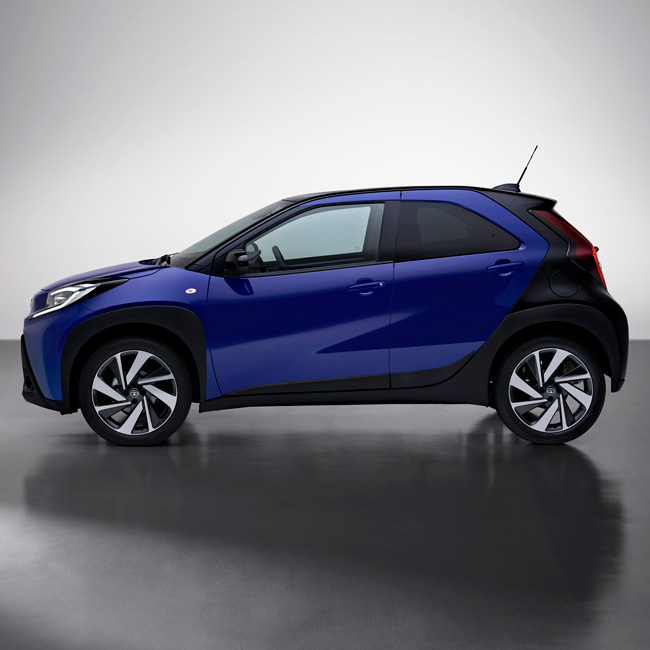 Toyota Aygo X (Test 2022): Glückt die Verwandlung vom Mini zum